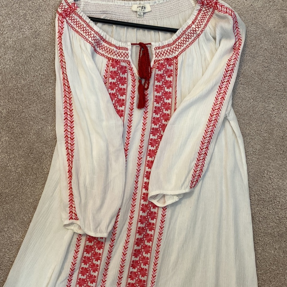 Dress - Picture 2 of 4